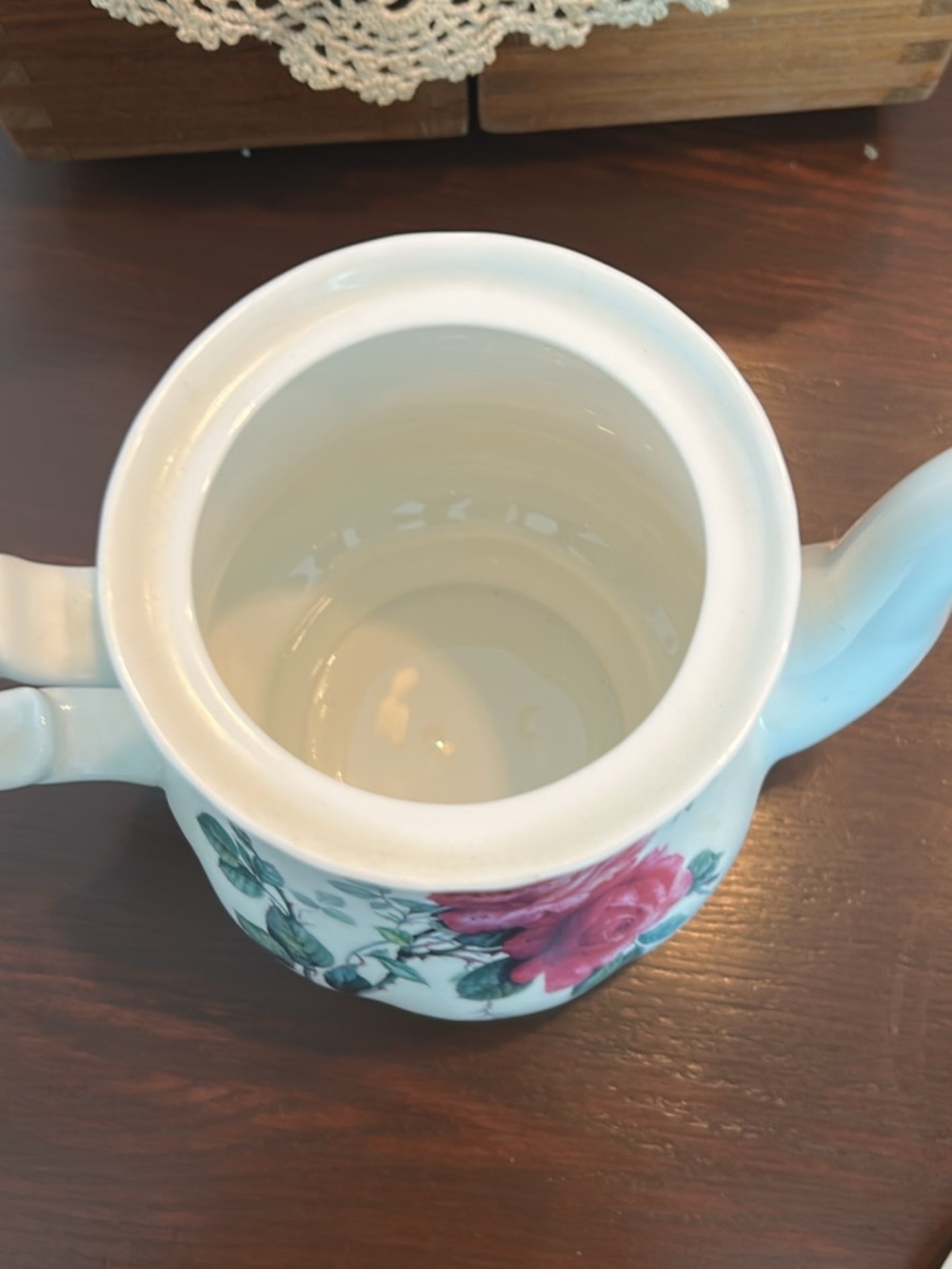 English Rose Porcelain Teapot with Pink Rose Motif - Picture 5 of 5